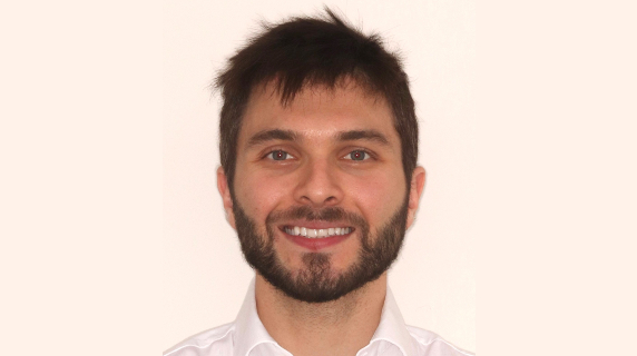card-fahad-alawsi Fahad Alawsi smiling
